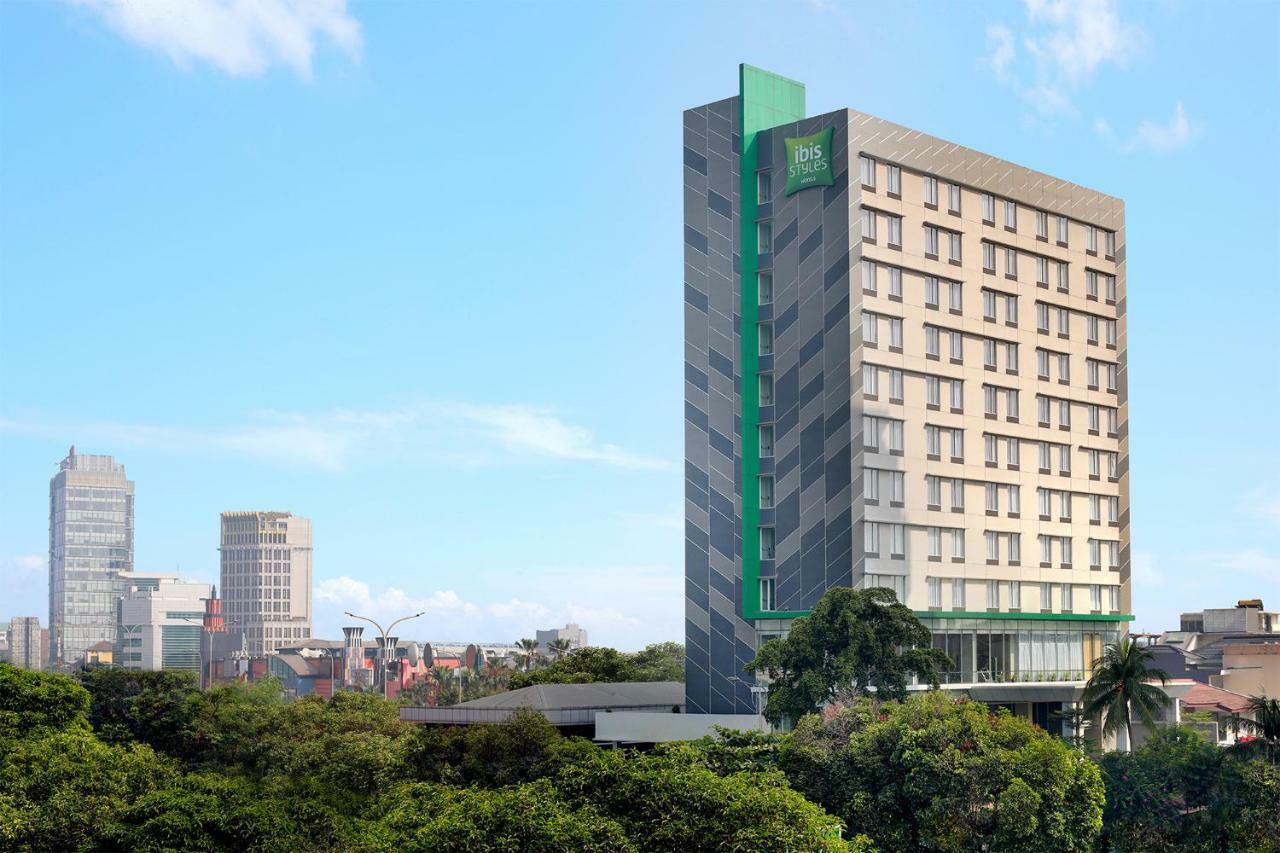 Ibis Styles Jakarta Simatupang Eksteriør bilde
