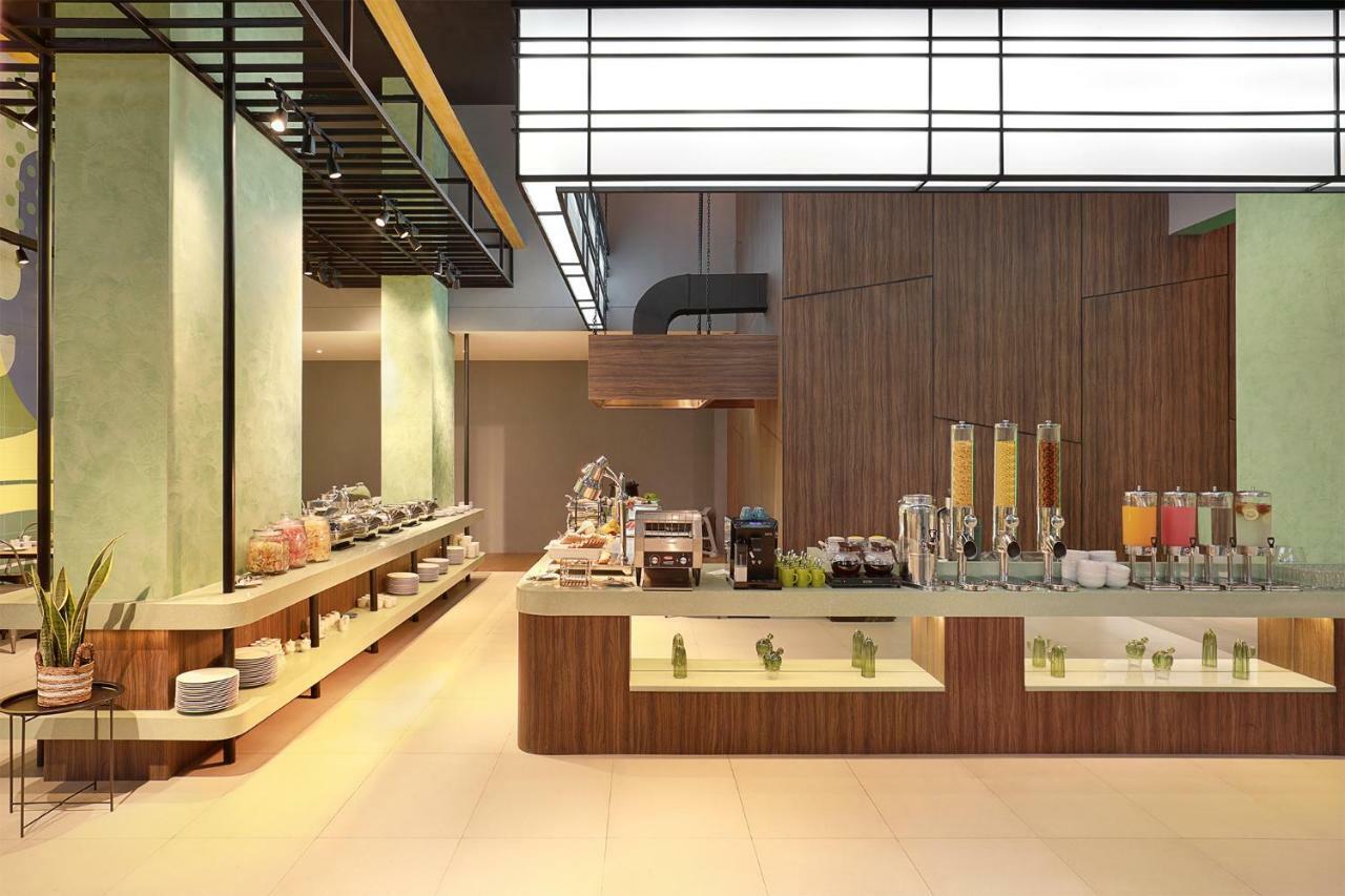 Ibis Styles Jakarta Simatupang Eksteriør bilde